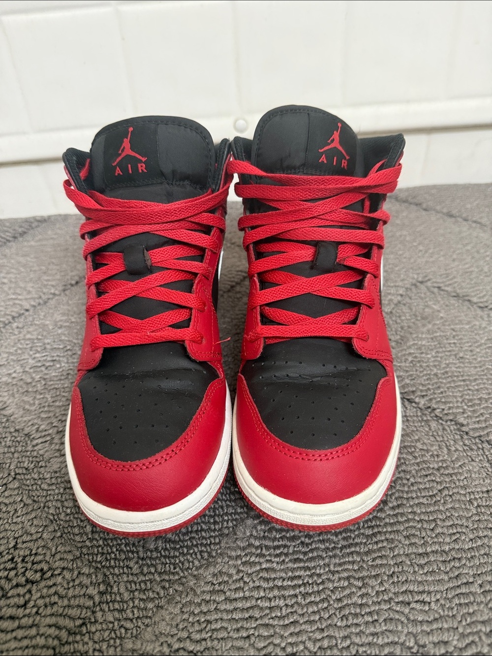 Air Jordan 1 Mid